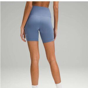 Wunder Train High-Rise Short 6"